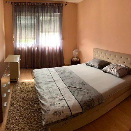 Apartment Sunny Bulevar Мостар Экстерьер фото