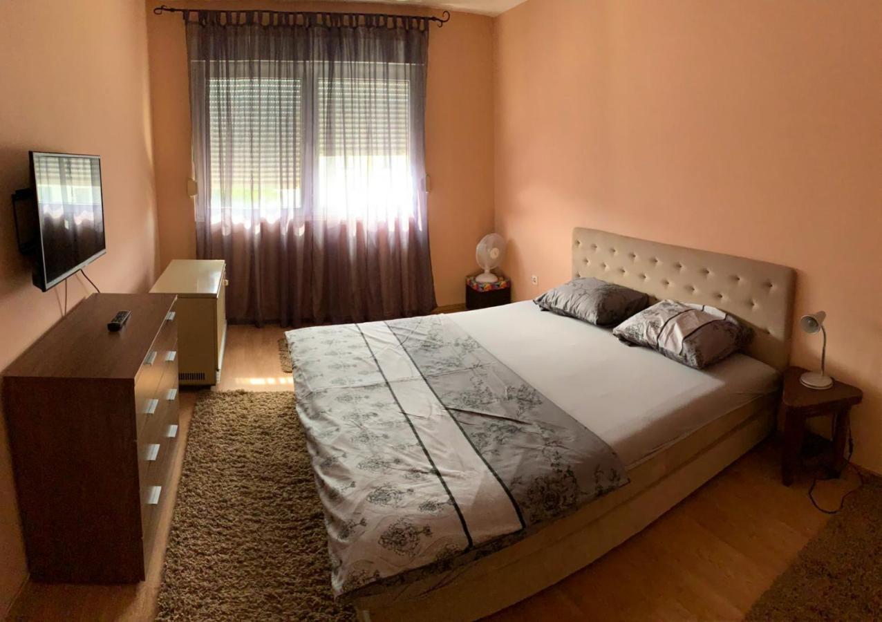 Apartment Sunny Bulevar Мостар Экстерьер фото